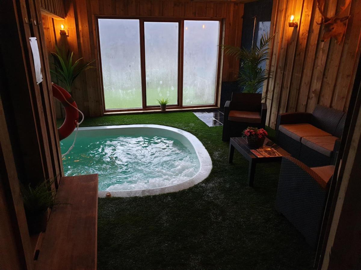 Crackin View Guest House 赫克瑟姆 外观 照片